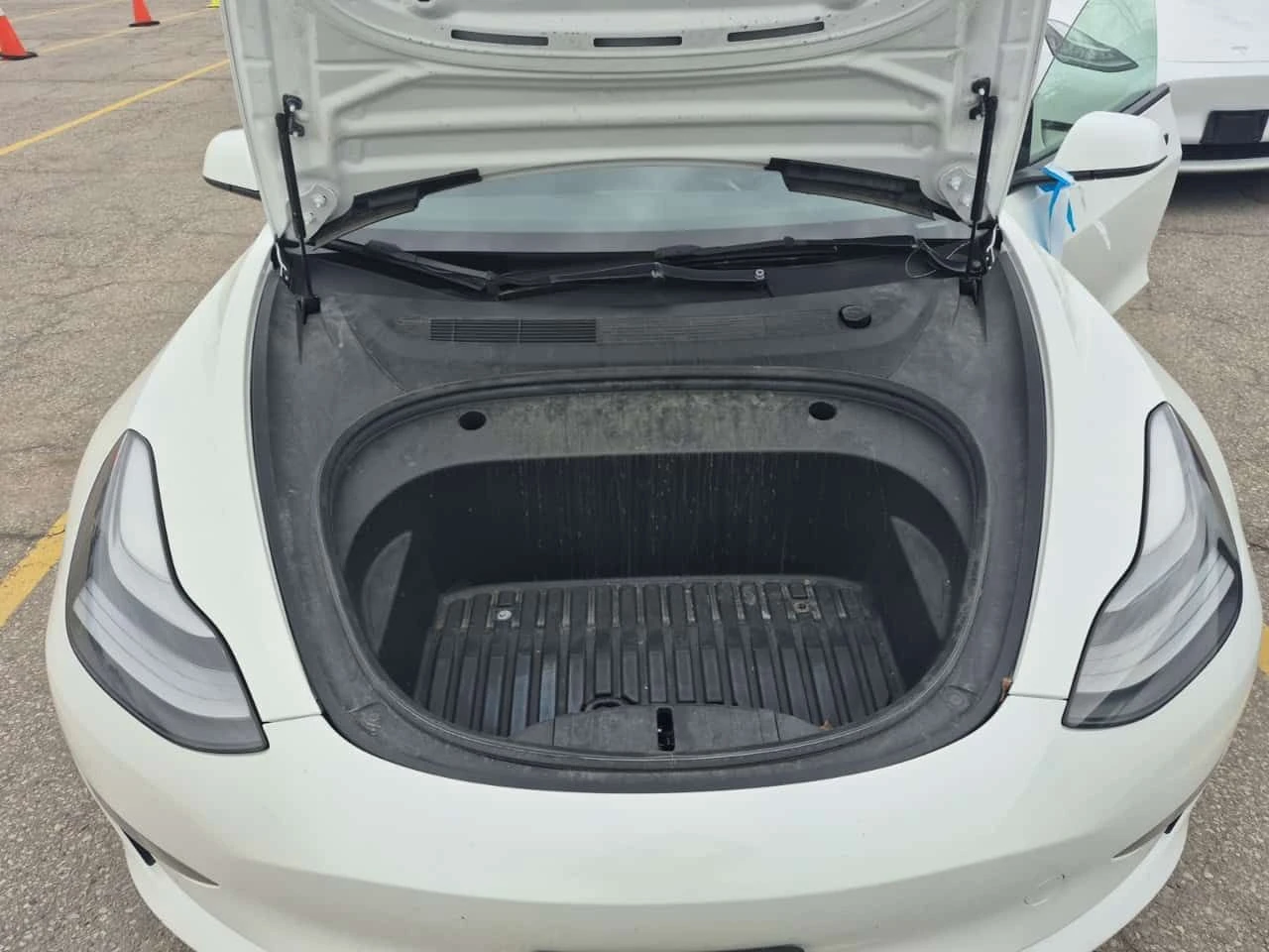 Tesla Model 3 | Long Range | CARFAX | ���������� |  | Mobile.bg � ����������� 9