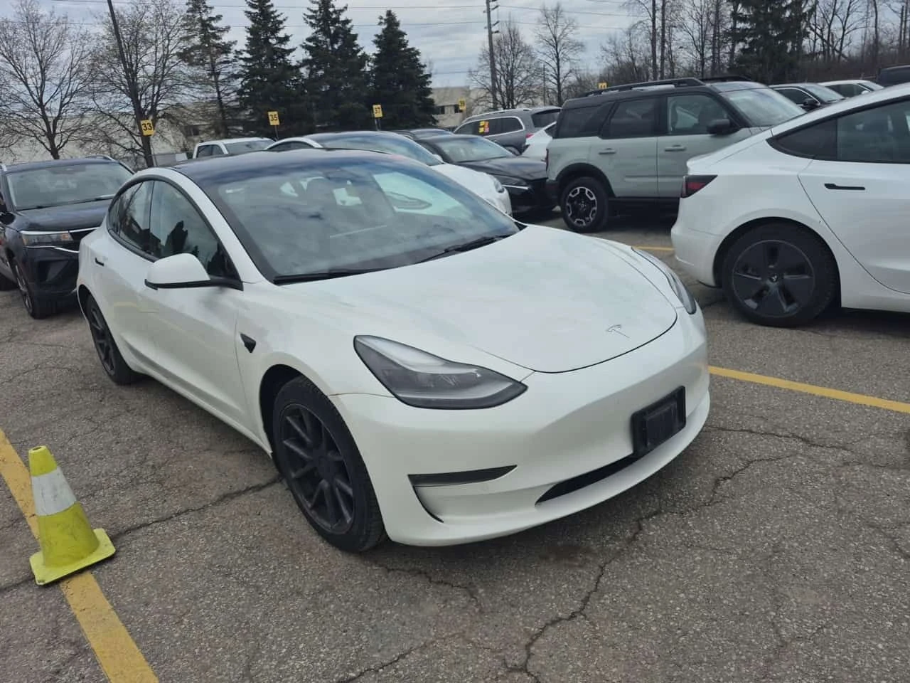 Tesla Model 3 | Long Range | CARFAX | ���������� |  | Mobile.bg � ����������� 3