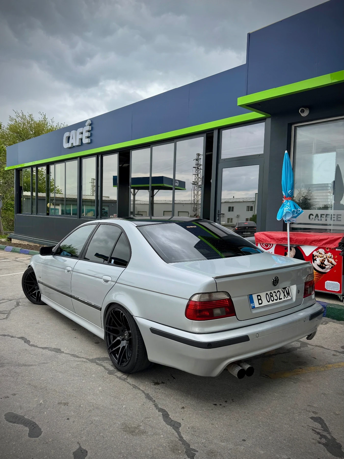 BMW 525, снимка 9 - Автомобили и джипове - 54640028