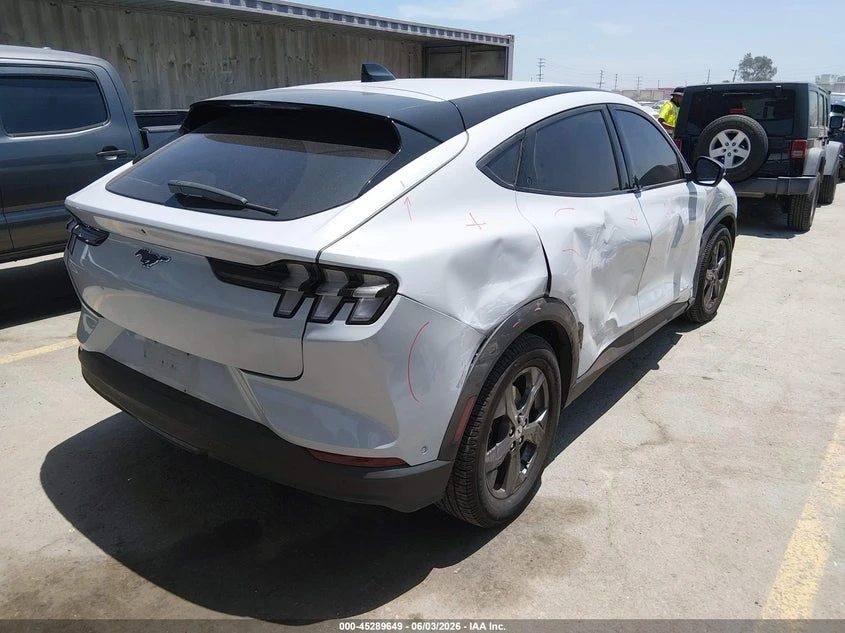 Ford Mustang Mach-E Select RWD, снимка 4 - Автомобили и джипове - 54804717