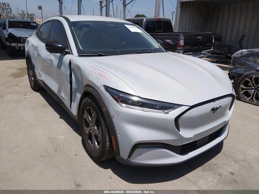 Ford Mustang Mach-E Select RWD, снимка 2 - Автомобили и джипове - 54804717