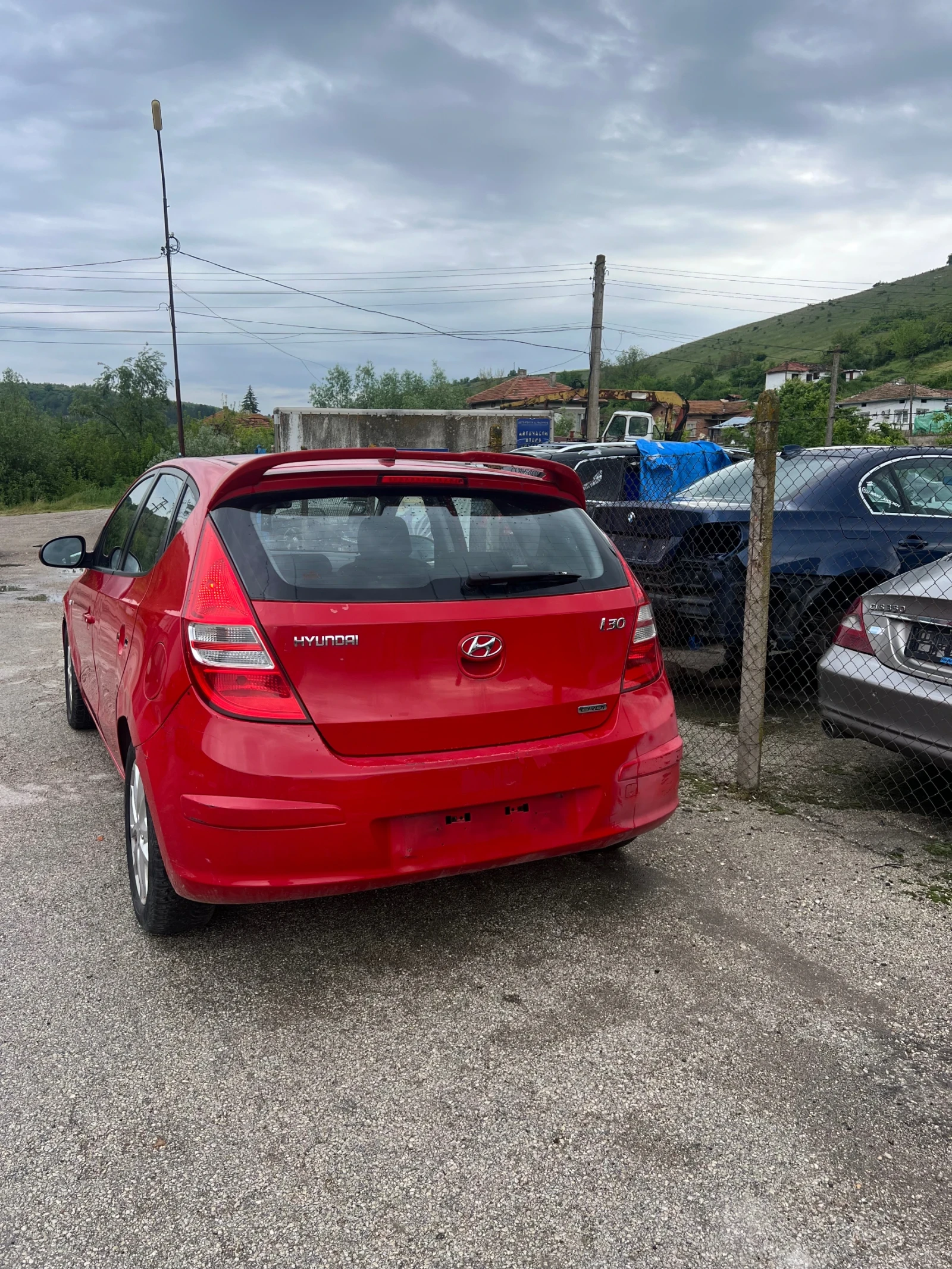 Hyundai I30 Crdi, снимка 4 - Автомобили и джипове - 54873550
