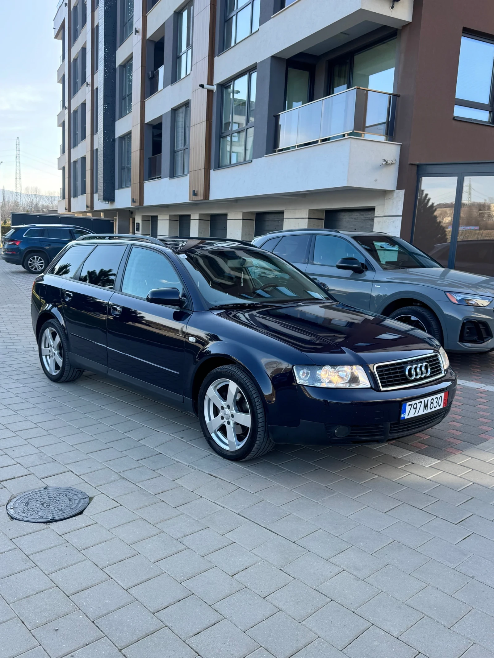 Audi A4, снимка 3 - Автомобили и джипове - 55080843