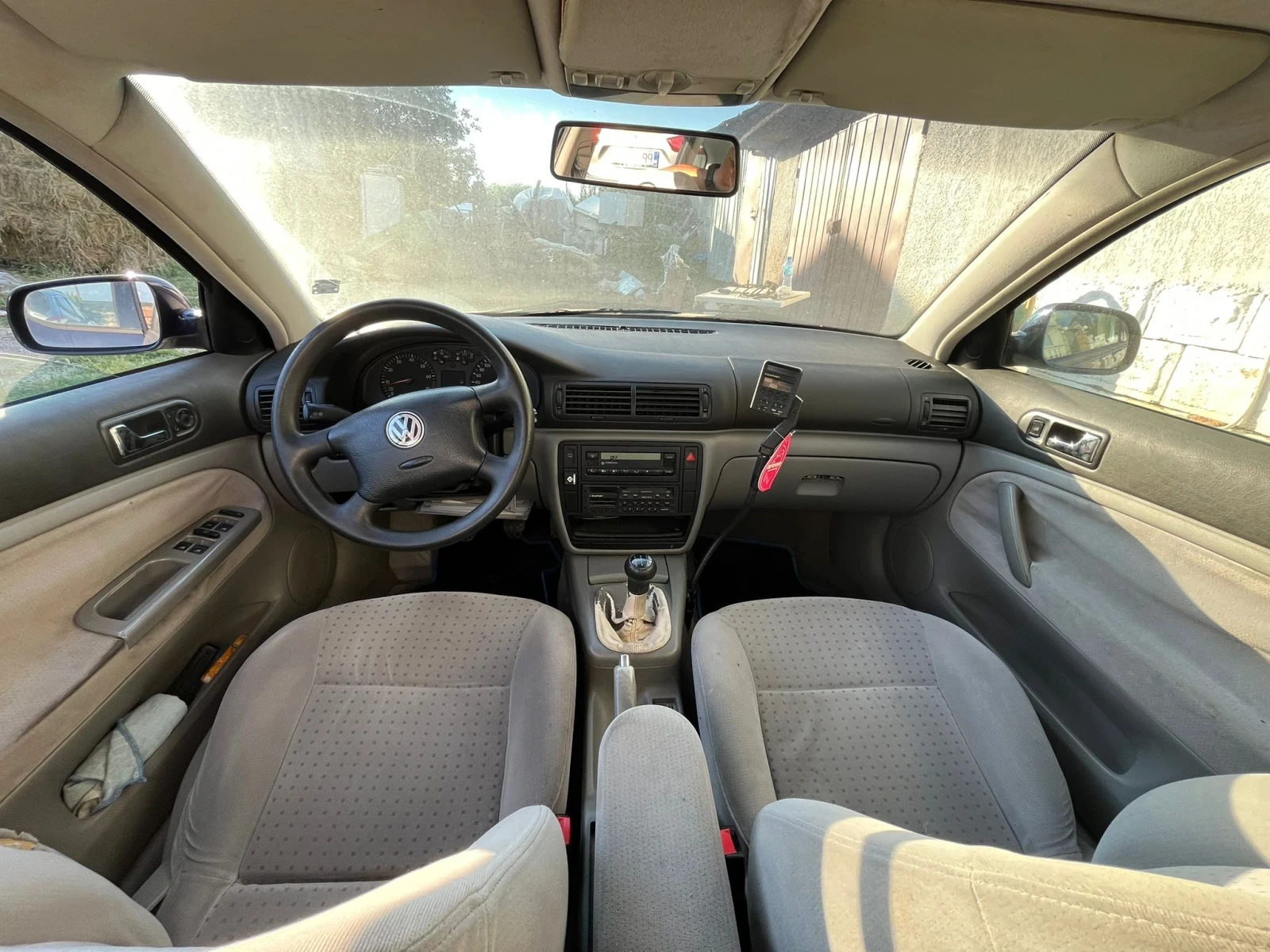 VW Passat, снимка 10 - Автомобили и джипове - 55123358