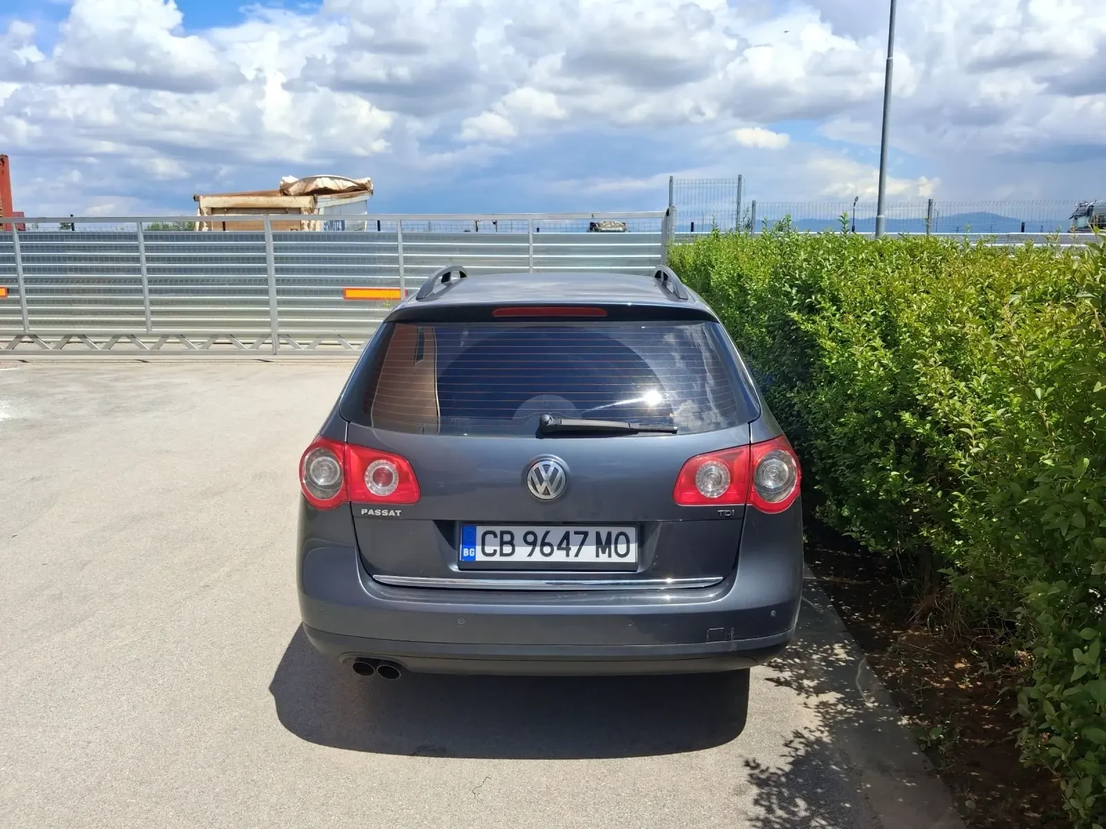 VW Passat 2.0TDi, снимка 5 - Автомобили и джипове - 55260580