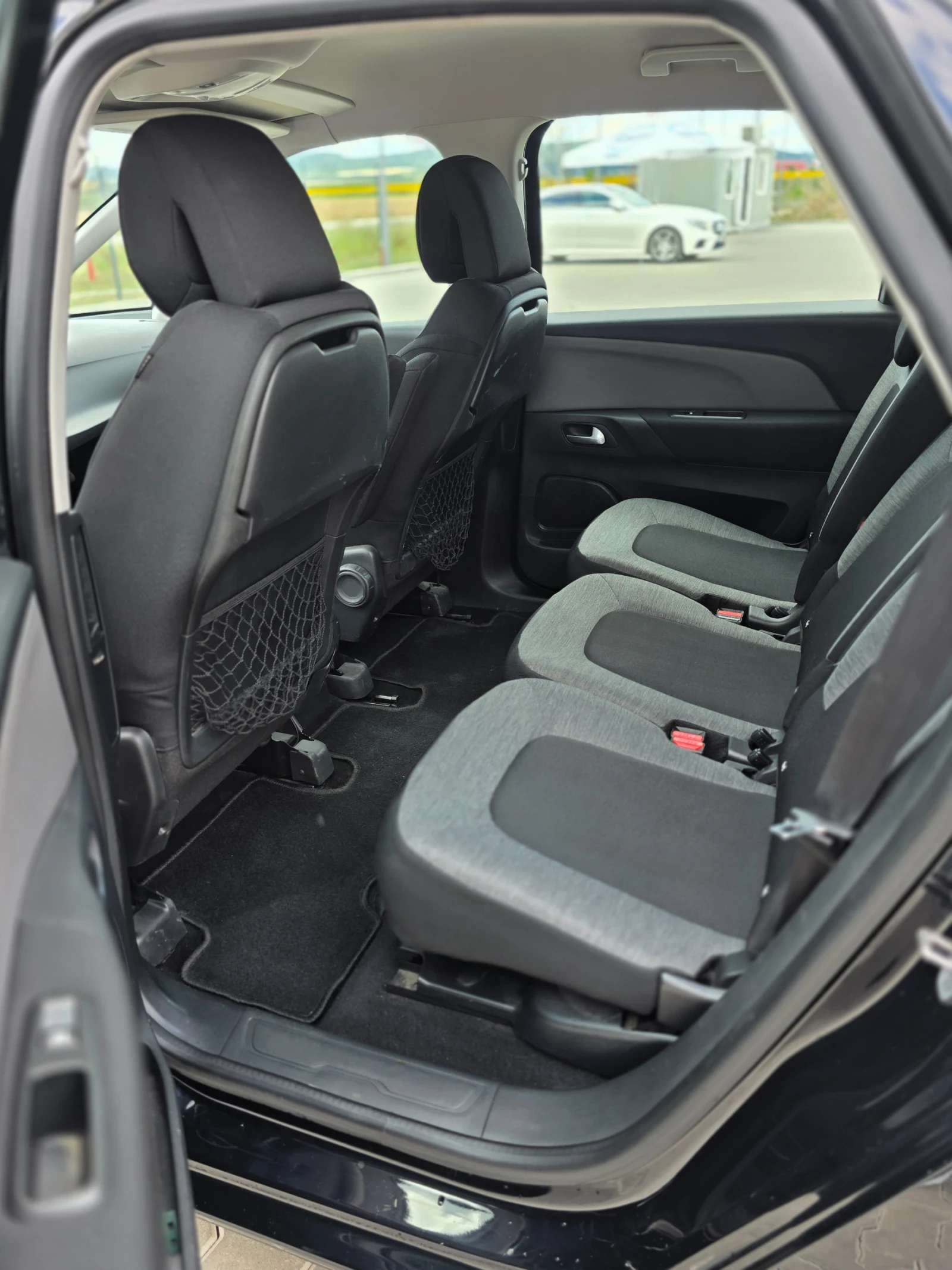 Citroen C4 Picasso 1.6 Blue-HDi Business Class, снимка 9 - Автомобили и джипове - 55422245