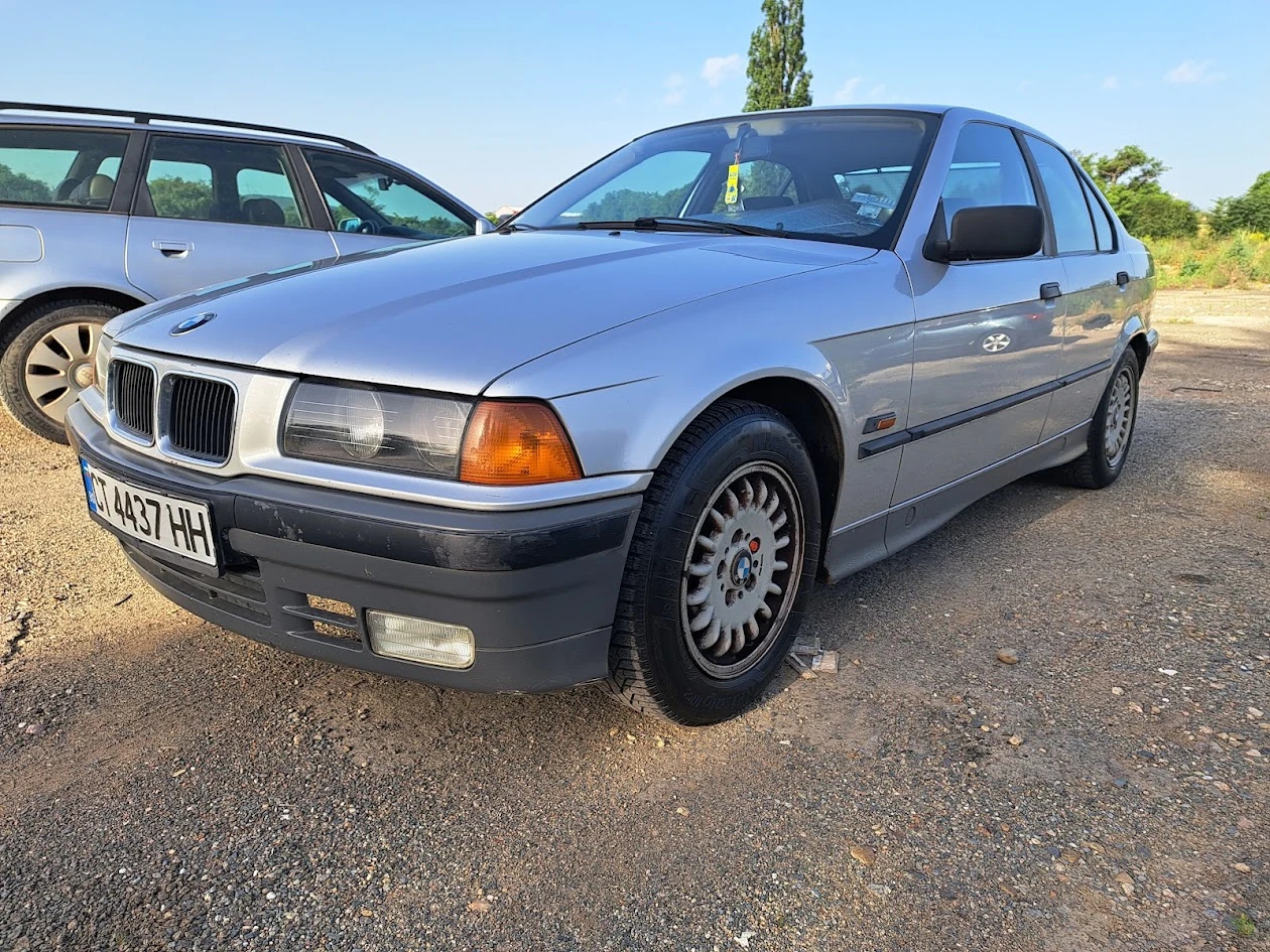 BMW 318, снимка 2 - Автомобили и джипове - 55881965