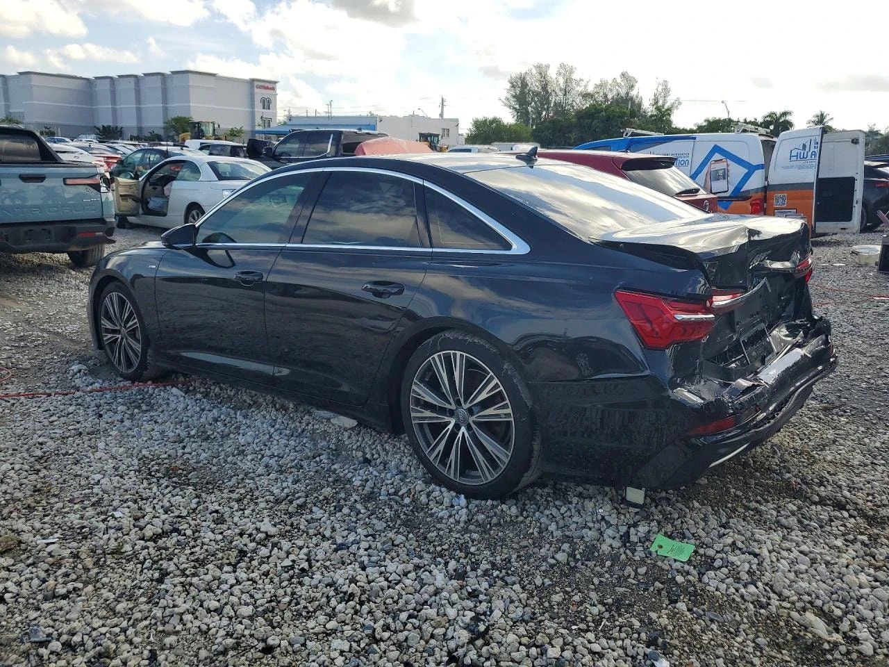 Audi A6 * quattro Premium Plus * CARFAX * БЕЗ ПЪРВОНАЧАЛНА, снимка 2 - Автомобили и джипове - 56032012