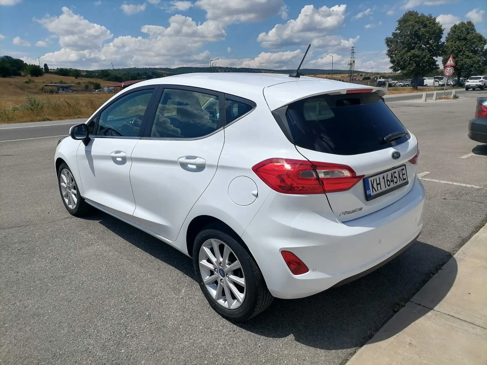 Ford Fiesta, снимка 4 - Автомобили и джипове - 56375524