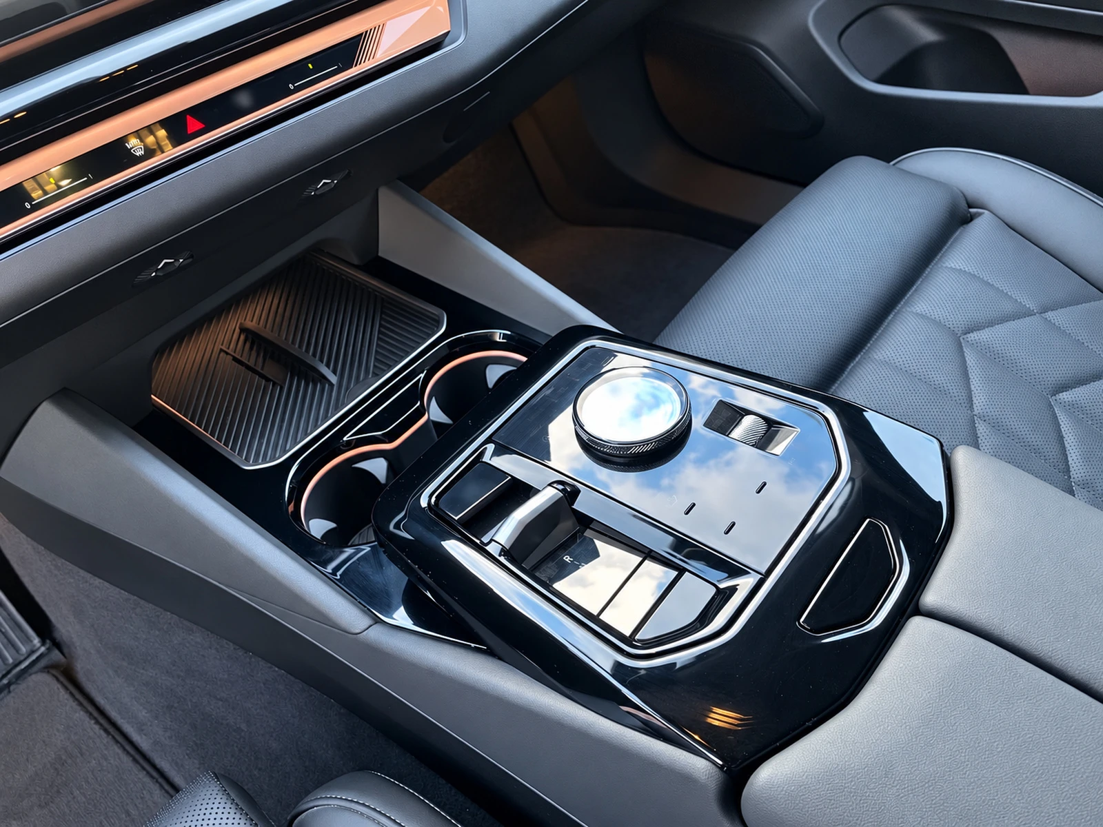 BMW i5 40/eDrive/AIR/HUD/360/�����/ | Mobile.bg � ����������� 11