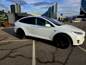     Tesla Model X X75D