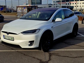     Tesla Model X X75D