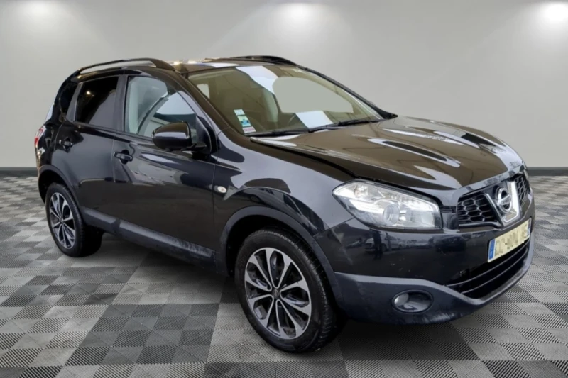 Nissan Qashqai 1.6dci* 130кс* ULIMATE EDITION, снимка 2 - Автомобили и джипове - 48077889