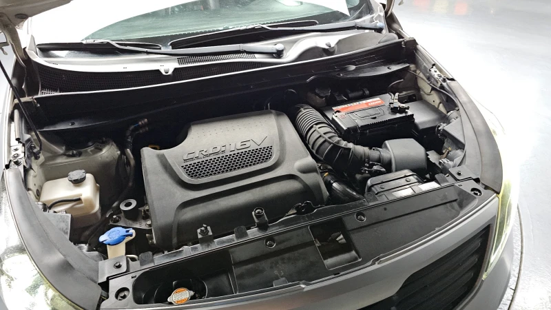 Kia Sportage Limited / 4x4 / Сервизна история !!!, снимка 6 - Автомобили и джипове - 52008086