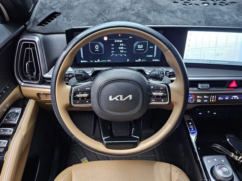 Kia Sorento HEV 1.6 2WD| 230к.с.| ВКЛ.ТЕХНОТЕСТ, снимка 13 - Автомобили и джипове - 55199411