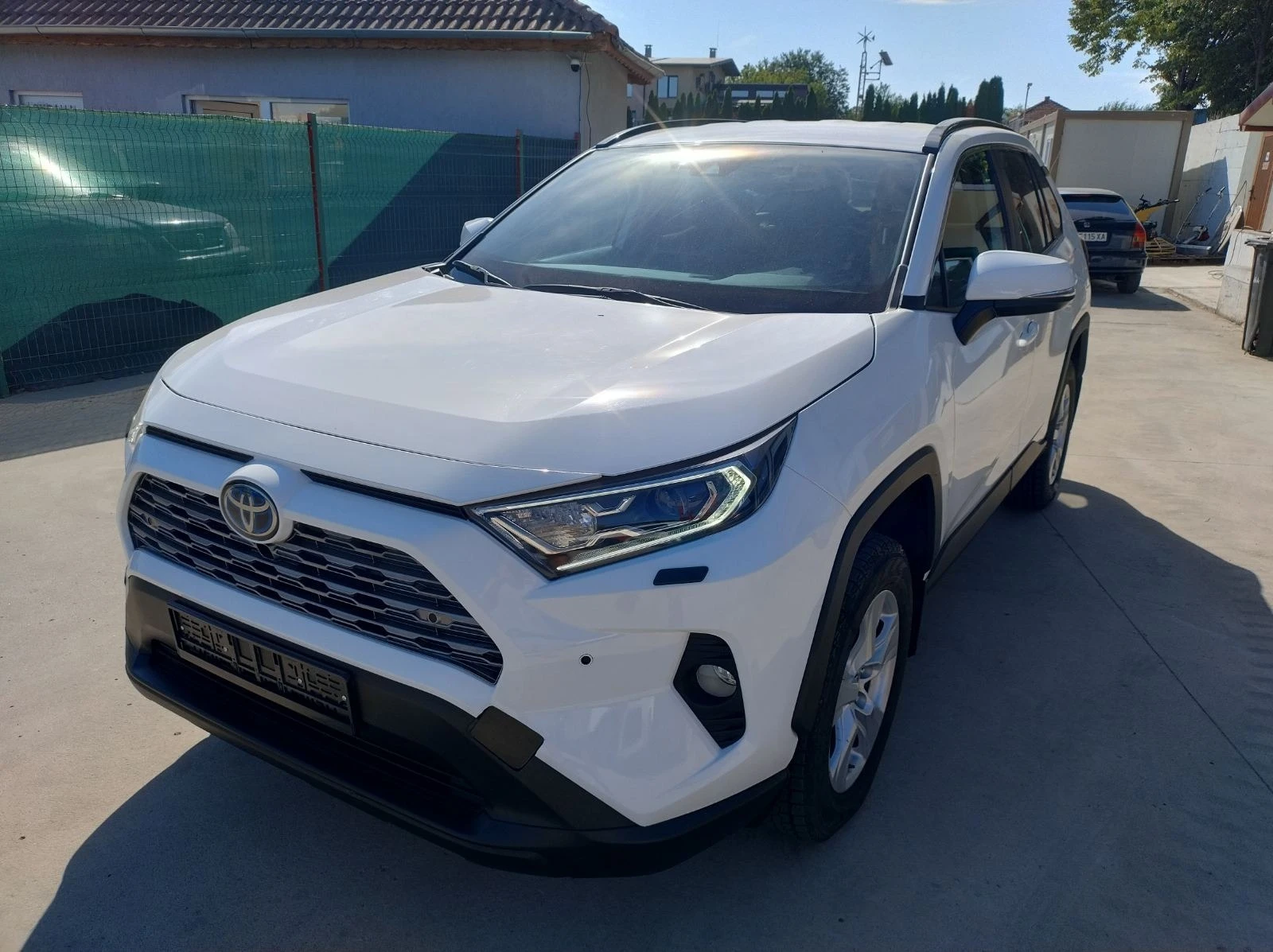 Toyota Rav4 RAV 4 HYBRid - изображение 2