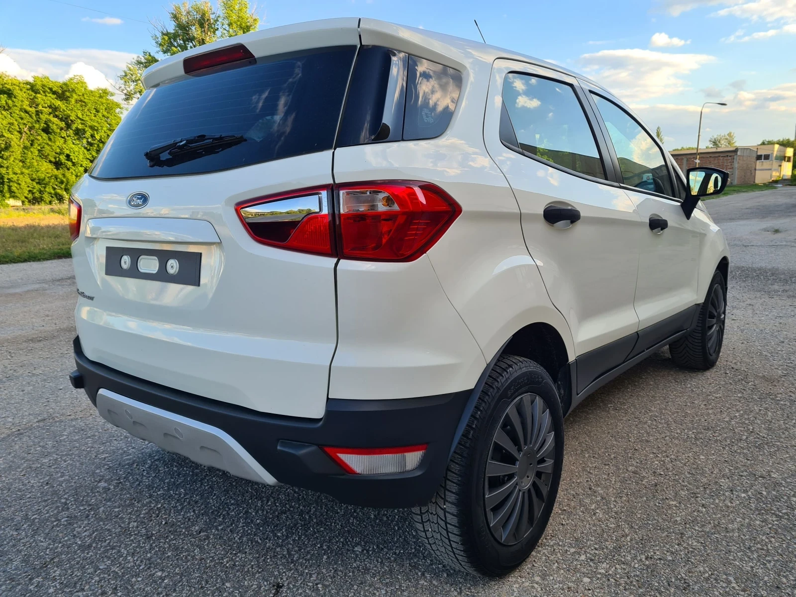 Ford EcoSport 1.5i /става на газ/автоматик  - изображение 2