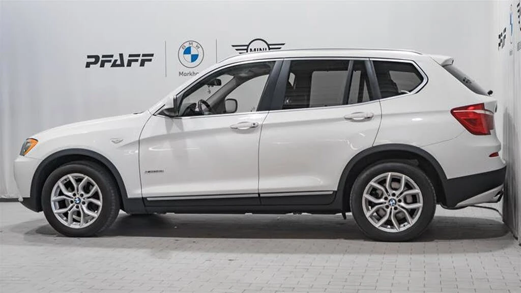 BMW X3 * АВТО КРЕДИТ* ЦЕНА ДО БГ * СЕРВИЗНА ИСТОРИЯ *  - изображение 3
