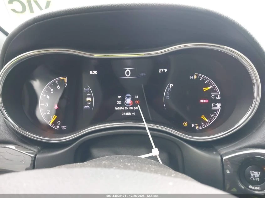 Jeep Grand cherokee 2016 JEEP GRAND CHEROKEE HIGH ALTITUDE - изображение 10