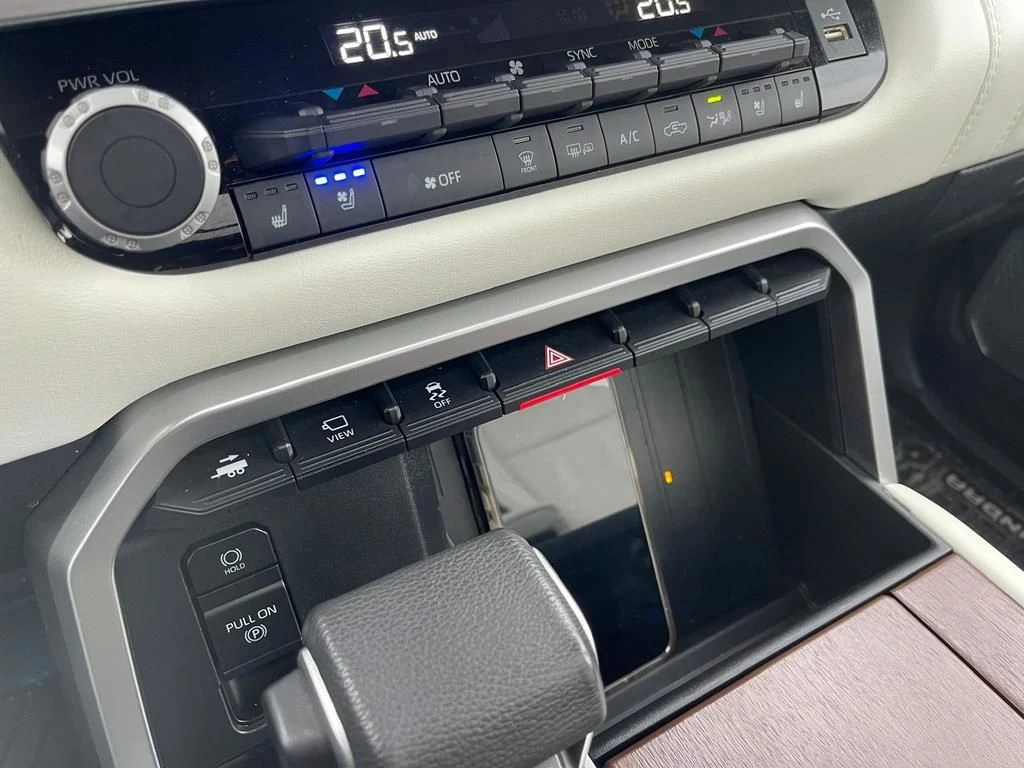 Toyota Tundra CAPSTONE* LUXURY* FULL* RUNNING BOARDS*  | Mobile.bg � ����������� 13