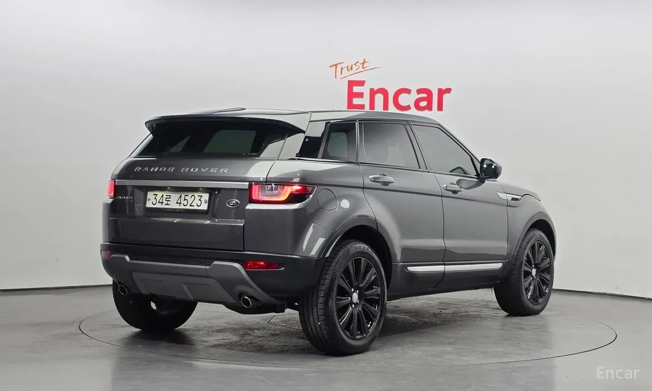 Land Rover Range Rover Evoque 2.0 TD4, снимка 2 - Автомобили и джипове - 54749397