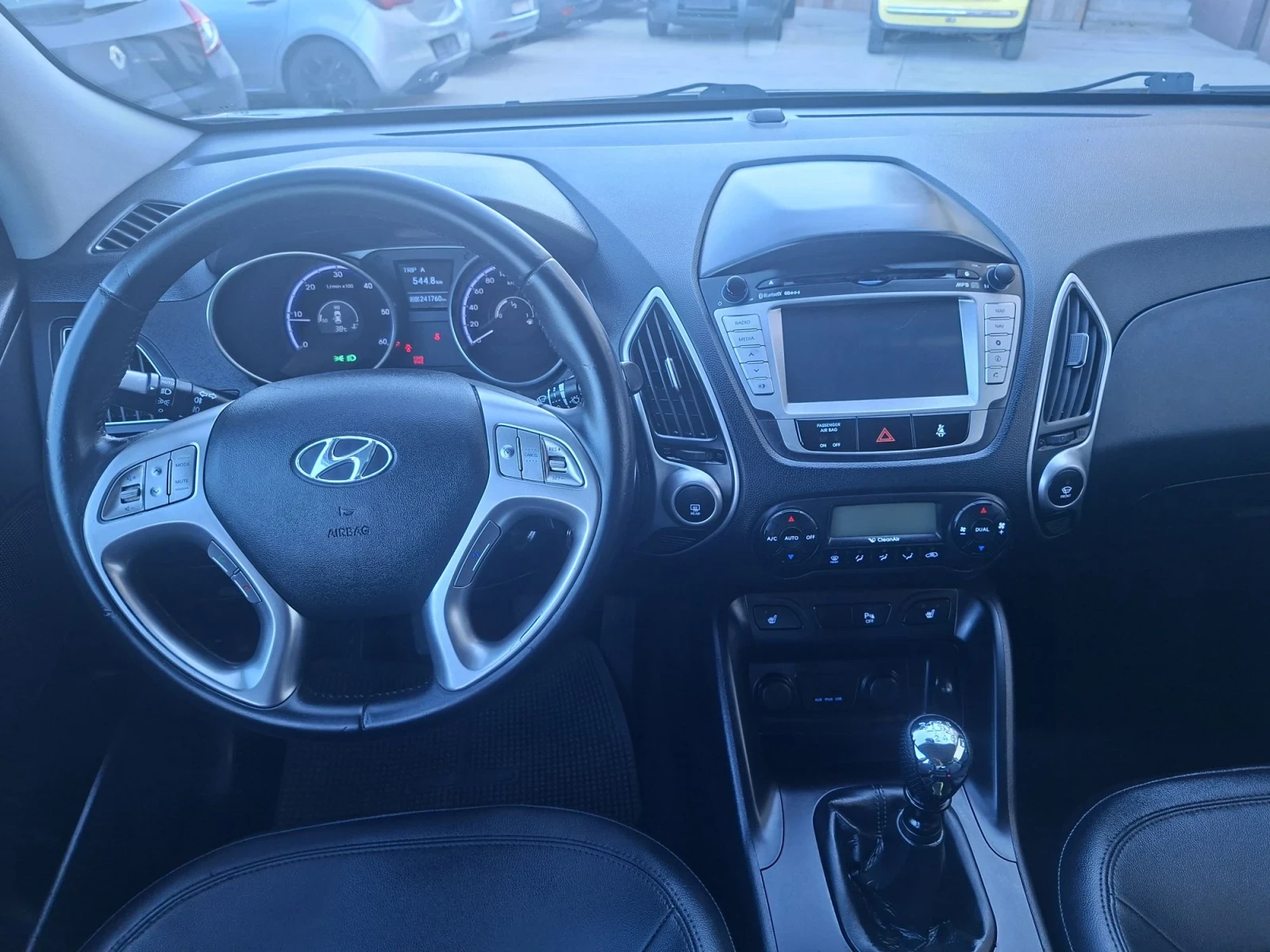Hyundai IX35 2.0D-4х4 NAVI Панорама, снимка 7 - Автомобили и джипове - 55682782