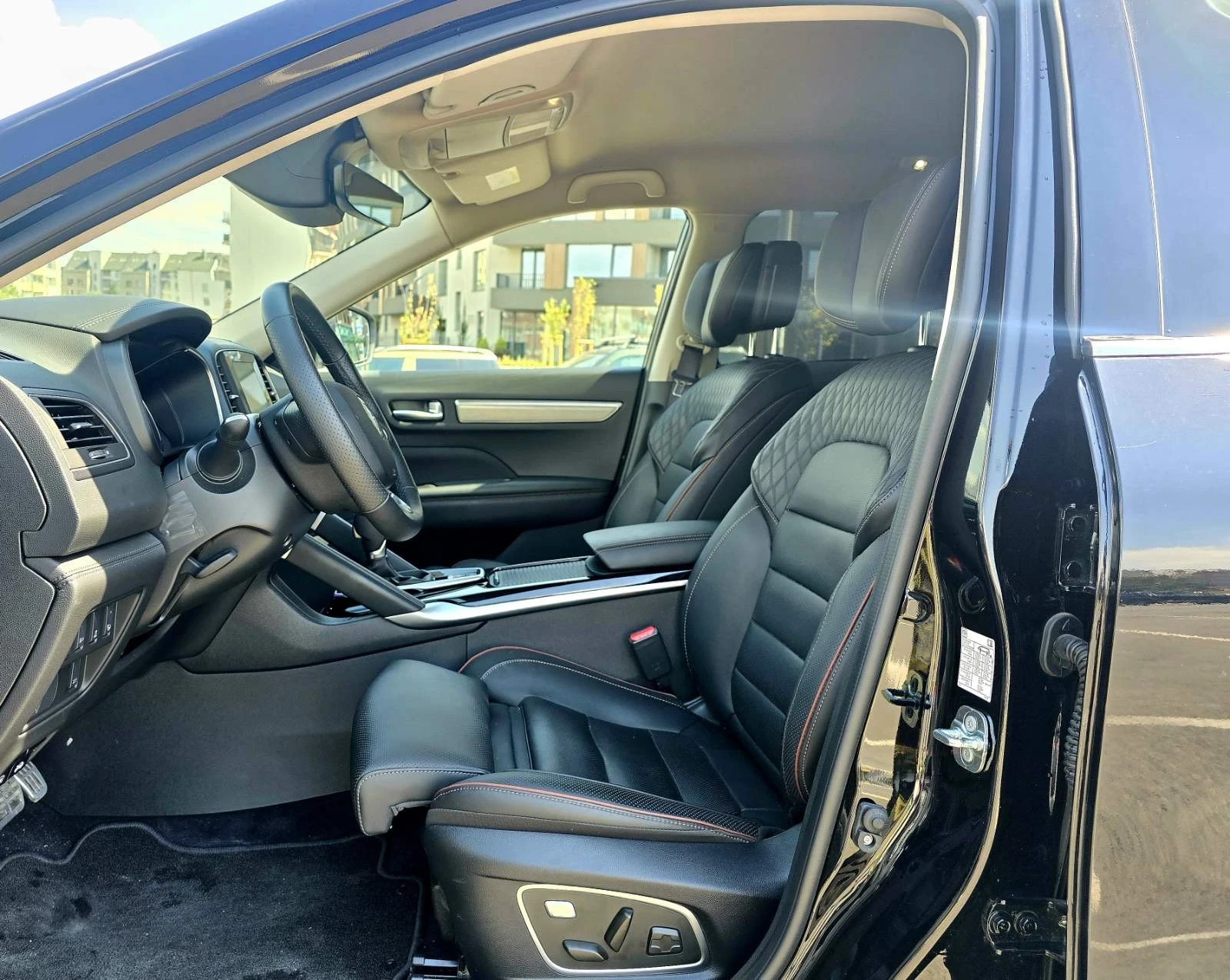 Renault Koleos Initiale Paris, 4x4, 2.0 dci, Гаранция, снимка 13 - Автомобили и джипове - 55989997
