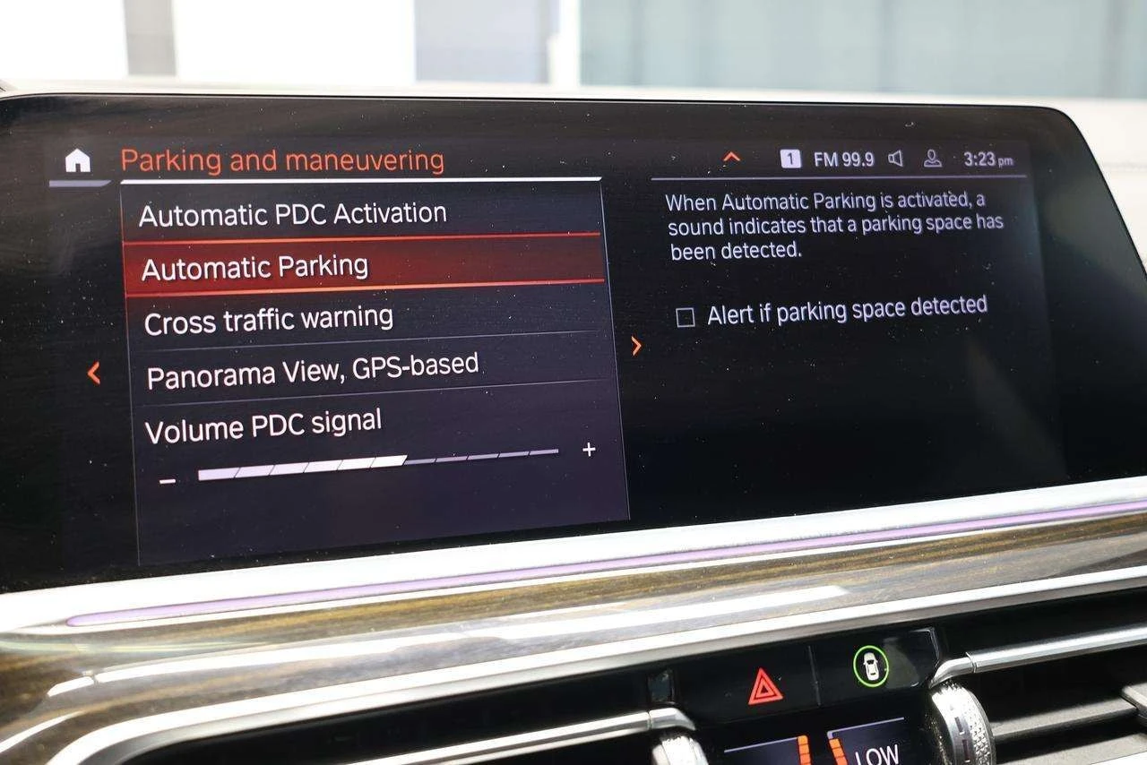 BMW X5 50i xDrive50i LASERS| SKYLOUNGE| EXECUTIVEPACKAGE , снимка 17 - Автомобили и джипове - 55999592
