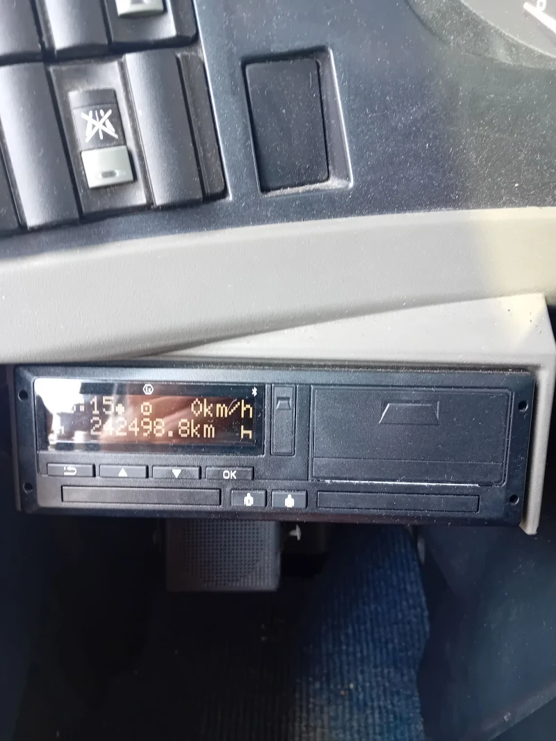 Neoplan Други Starliner , снимка 9 - Бусове и автобуси - 52476640