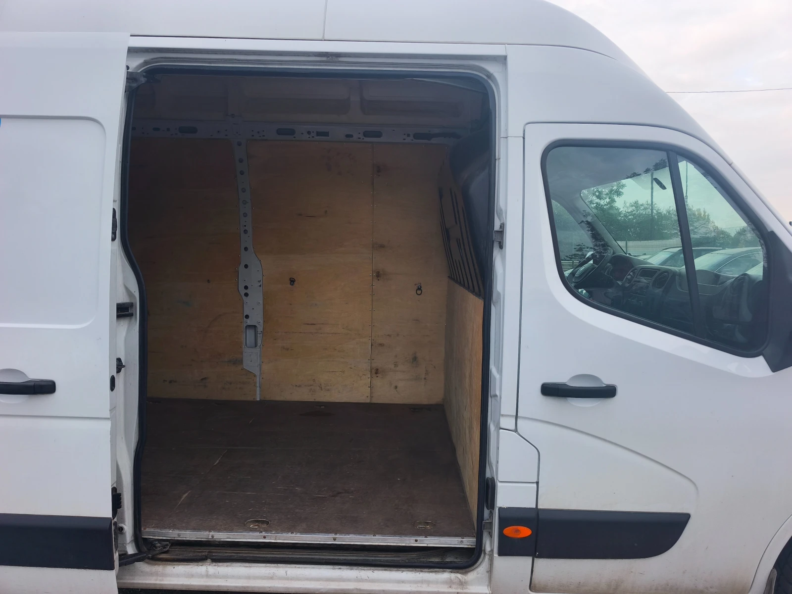 Renault Master 2.3 DCI  - изображение 9
