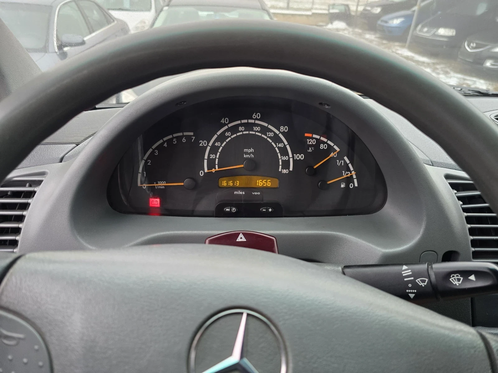 Mercedes-Benz Sprinter 208 2.2CDI ХЛАДИЛЕН - изображение 10