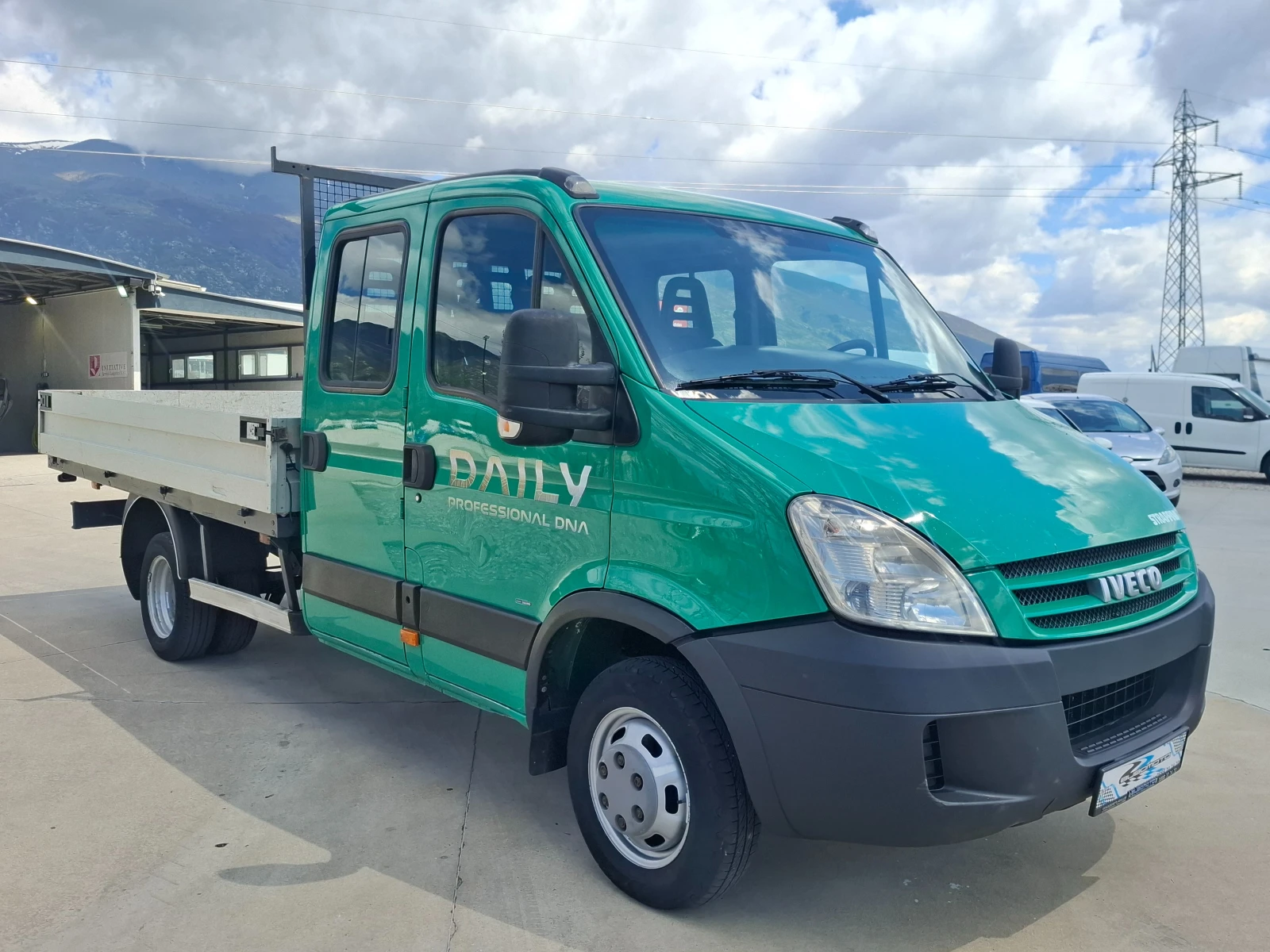 Iveco Daily 3.0/До3.5т/Климатик, снимка 4 - Бусове и автобуси - 54290198