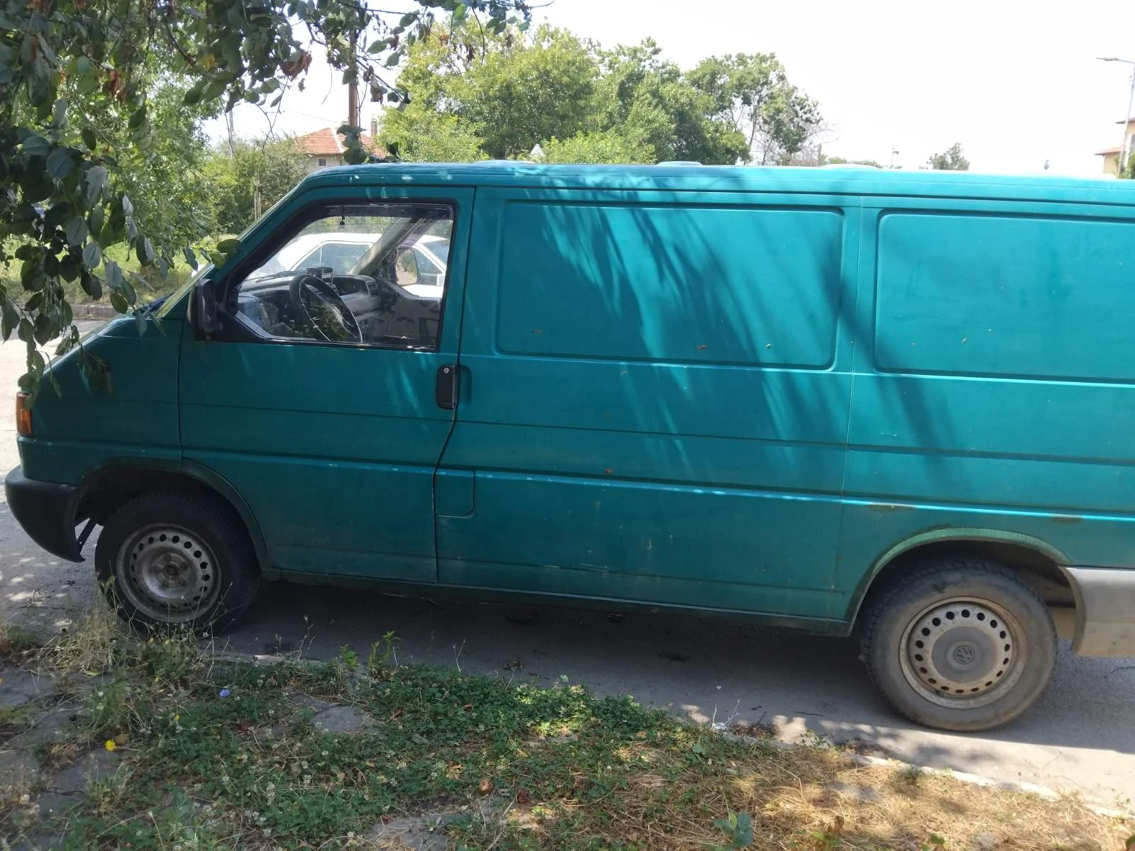 VW T4, снимка 3 - Бусове и автобуси - 55382417