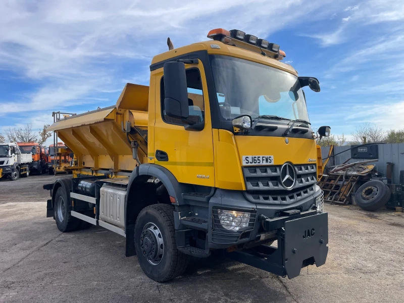 Mercedes-Benz Arocs 4x4/6m3/E6, снимка 2 - Камиони - 52247951