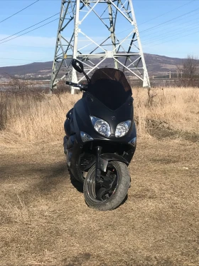 Yamaha T-max | Mobile.bg    15