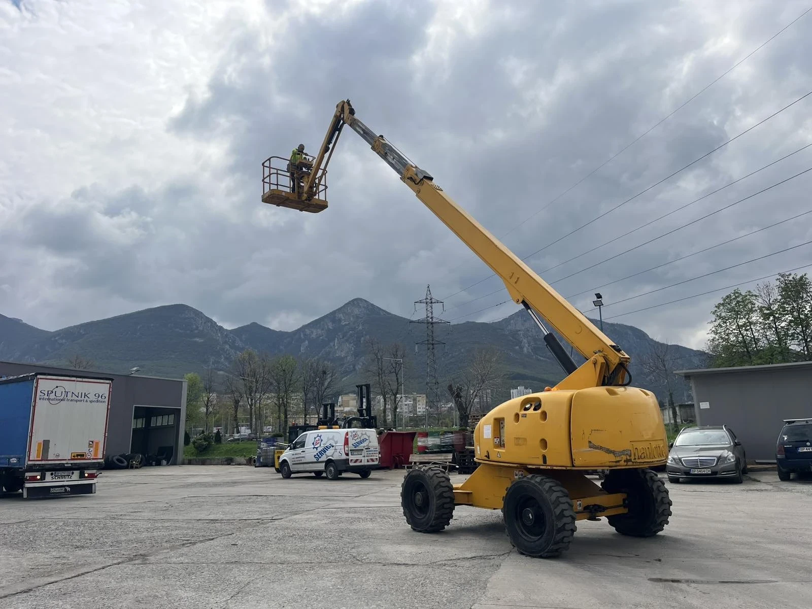  Hautlute 23 mpx | Mobile.bg   1