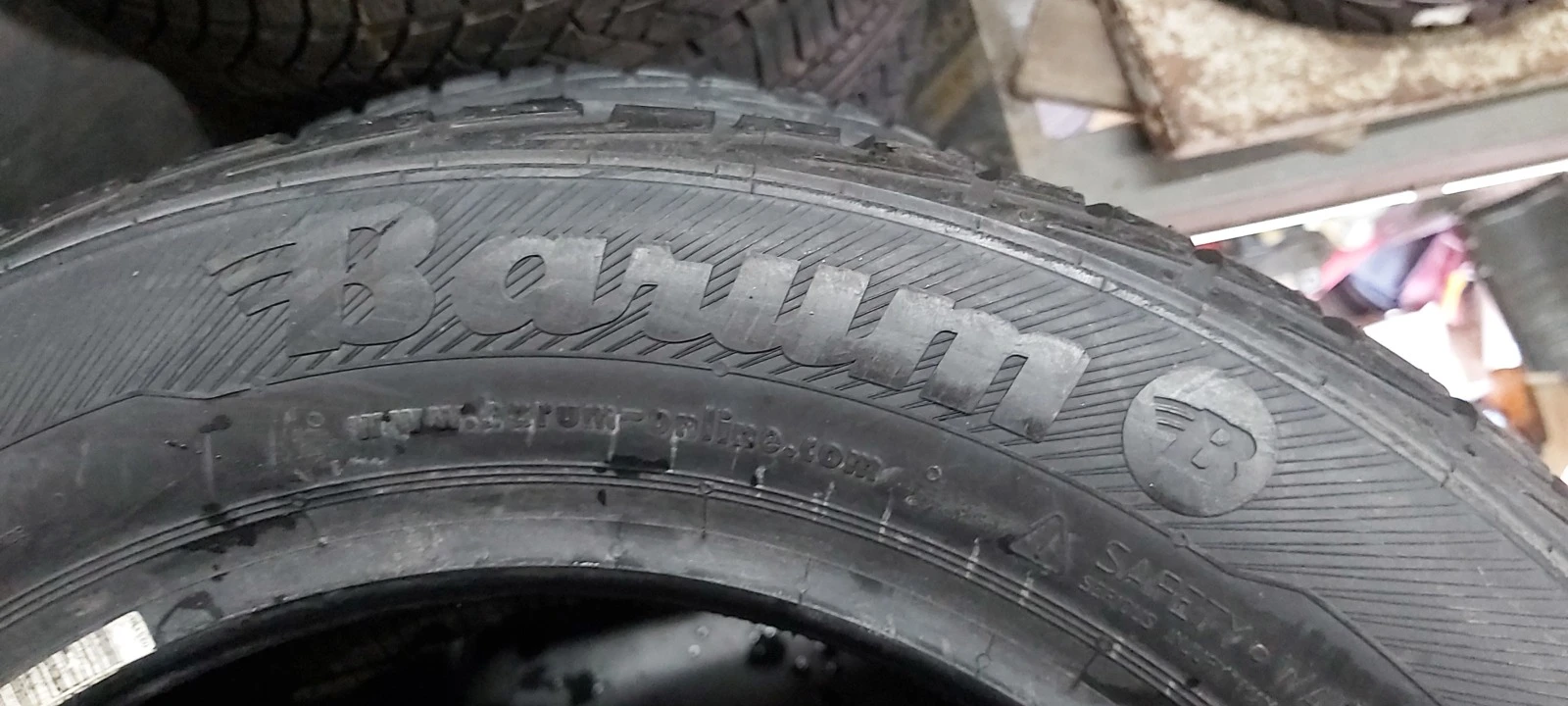 ���� 205/55R15 | Mobile.bg � ����������� 3