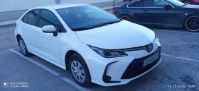 Toyota Corolla седан, снимка 2