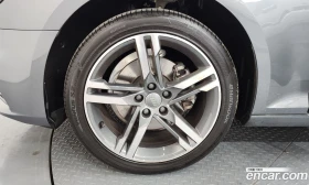 Audi A4 40 TFSI Premium, снимка 5