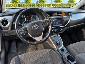 Toyota Auris 1.8 Hybrid* РАЗПРОДАЖБА * 4.5/100км* , снимка 9
