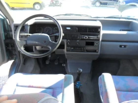 VW Multivan 2.5i, снимка 9