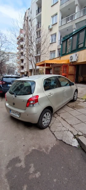 Toyota Yaris 1.3 vvti, снимка 4