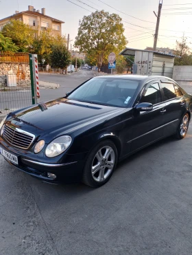     Mercedes-Benz E 220