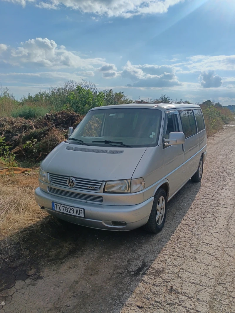 VW Multivan, снимка 1 - Автомобили и джипове - 47483974