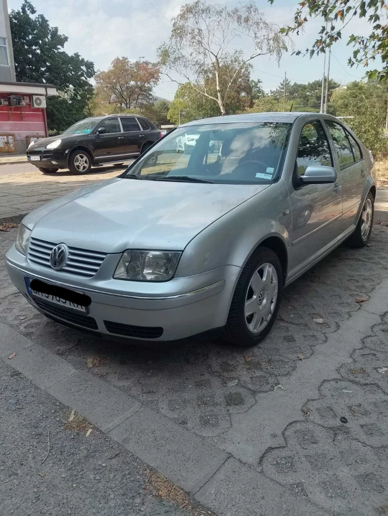 VW Bora, снимка 1 - Автомобили и джипове - 47418188