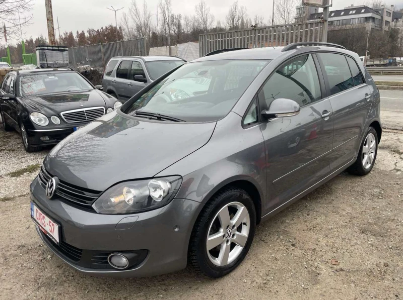 VW Golf Plus 1.6ТDI Facelift, снимка 1 - Автомобили и джипове - 48227475