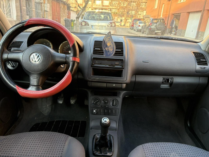 VW Polo, снимка 6 - Автомобили и джипове - 48490264