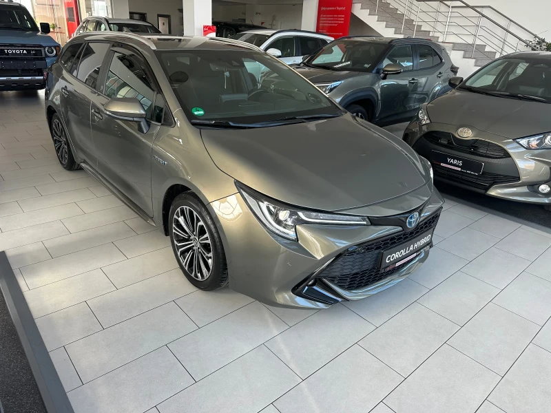 Toyota Corolla 2.0 Hybrid, снимка 7 - Автомобили и джипове - 49055193