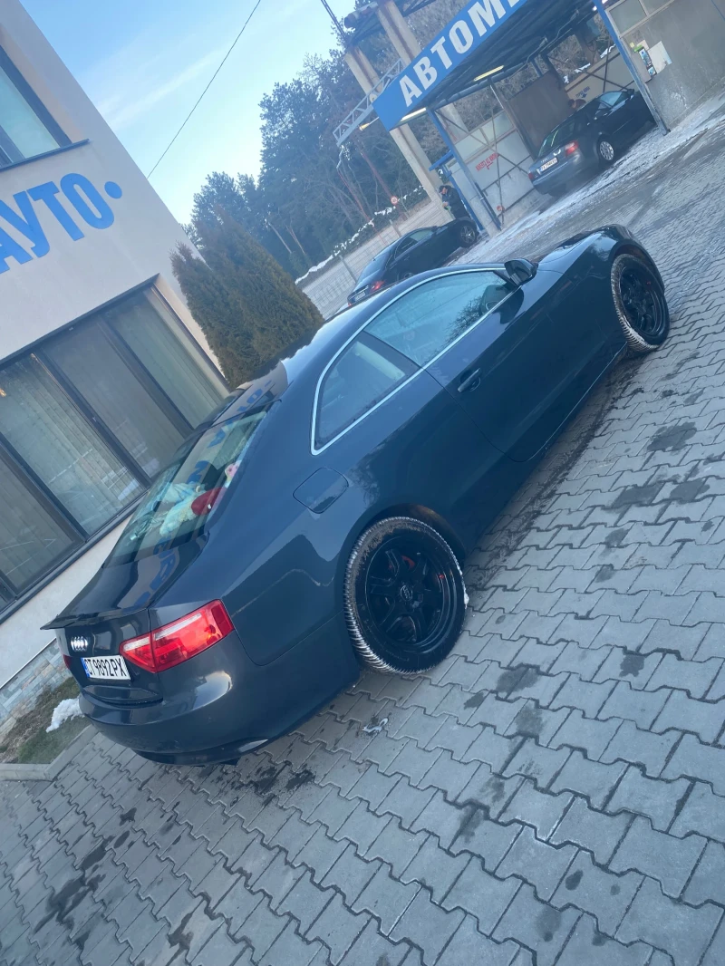 Audi A5 2.0, снимка 4 - Автомобили и джипове - 49236648