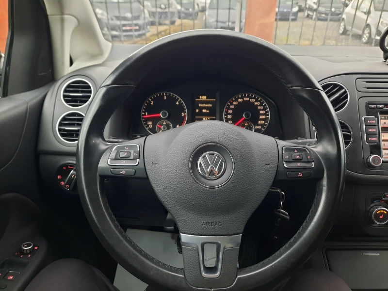 VW Golf Plus 1.6TDI Highline, снимка 12 - Автомобили и джипове - 49272653